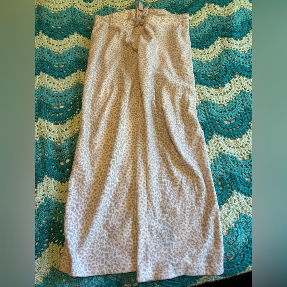 Old Navy Gray pajama pants